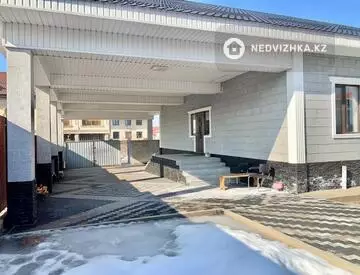 4-комнатный дом, 6 соток, 180 м²