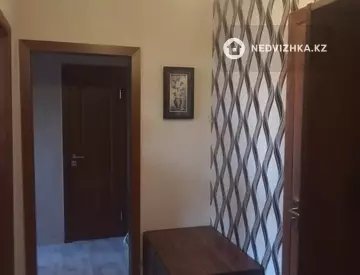 2-комнатная квартира, этаж 4 из 9, 51 м²