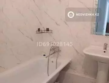 2-комнатная квартира, этаж 5 из 10, 64 м², на длительный срок