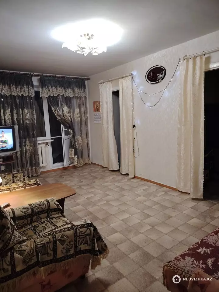 48.8 м², 3-комнатная квартира, этаж 5 из 5, 49 м², изображение - 1