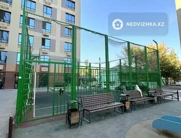 3-комнатная квартира, этаж 2 из 10, 108 м²