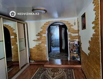 4-комнатный дом, 7 соток, 100 м²