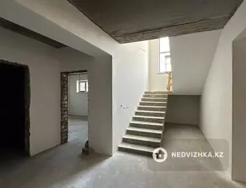 400 м², 8-комнатный дом, 8 соток, 400 м², изображение - 28
