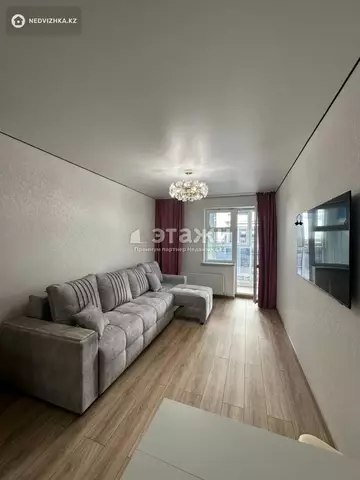 1-комнатная квартира, этаж 3 из 13, 34 м²