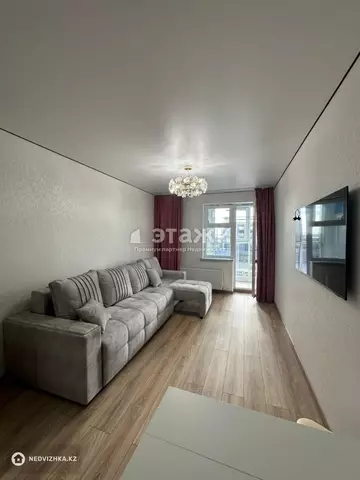 1-комнатная квартира, этаж 3 из 13, 34 м²