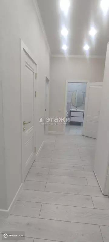 3-комнатная квартира, этаж 6 из 15, 100 м²