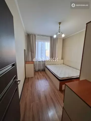 2-комнатная квартира, этаж 8 из 12, 59 м²