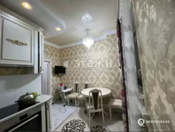 3-комнатная квартира, этаж 10 из 12, 90 м²