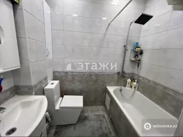 3-комнатная квартира, этаж 10 из 12, 90 м²
