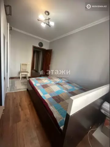 3-комнатная квартира, этаж 9 из 9, 67 м²