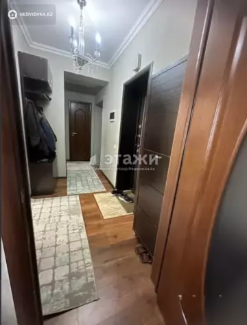 3-комнатная квартира, этаж 9 из 9, 67 м²