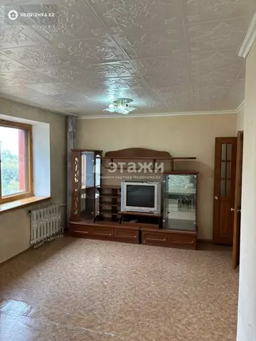 3-комнатная квартира, этаж 5 из 5, 68 м²