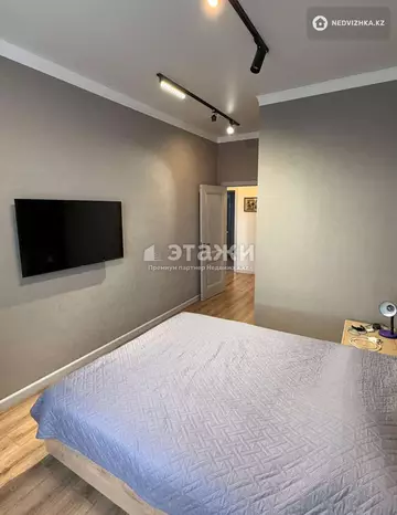 4-комнатная квартира, этаж 8 из 9, 124 м²