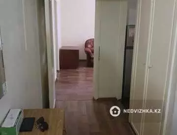 3-комнатная квартира, этаж 1 из 5, 58 м²