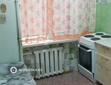 2-комнатная квартира, этаж 1 из 5, 45 м², на длительный срок