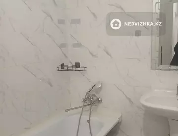 2-комнатная квартира, этаж 5 из 10, 64 м²