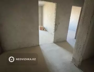 2-комнатная квартира, этаж 2 из 4, 81 м²