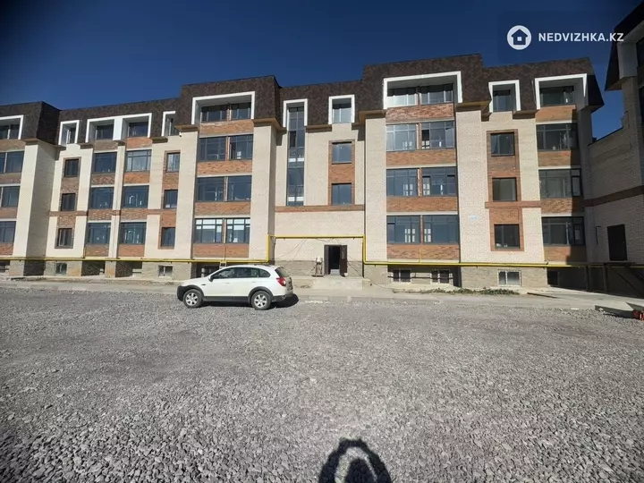 81.3 м², 2-комнатная квартира, этаж 2 из 4, 81 м², изображение - 1