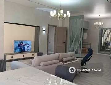 2-комнатная квартира, этаж 4 из 6, 84 м², на длительный срок
