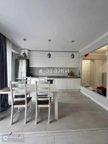 4-комнатная квартира, этаж 2 из 16, 107 м²