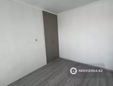 1-комнатная квартира, этаж 4 из 4, 34 м²