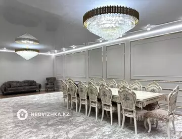 7-комнатный дом, 10 соток, 515 м²