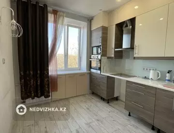 3-комнатная квартира, этаж 4 из 4, 84 м²