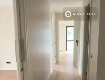 3-комнатная квартира, этаж 3 из 12, 108 м²