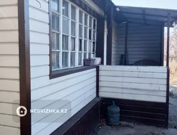 3-комнатная часть дома, 57 соток, 57 м²