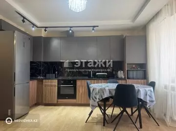 3-комнатная квартира, этаж 12 из 12, 77 м²