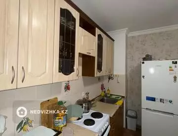3-комнатная квартира, этаж 1 из 9, 84 м²