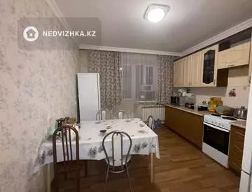 3-комнатная квартира, этаж 1 из 9, 84 м²