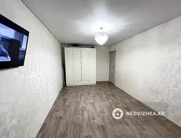 1-комнатная квартира, этаж 2 из 5, 33 м²