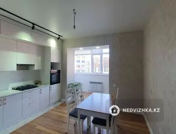 77.3 м², 2-комнатная квартира, этаж 4 из 5, 77 м², изображение - 7