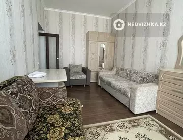 2-комнатная квартира, этаж 4 из 4, 67 м², на длительный срок