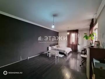 2-комнатный дом, 1.1 соток, 56 м²