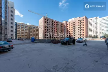 1-комнатная квартира, этаж 8 из 9, 36 м²