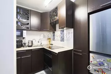 2-комнатная квартира, этаж 1 из 12, 57 м²