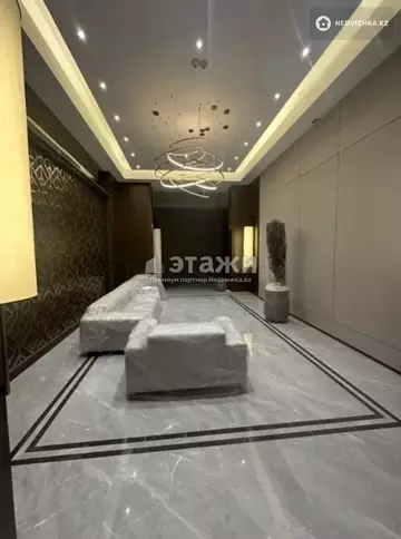 1-комнатная квартира, этаж 17 из 25, 49 м²