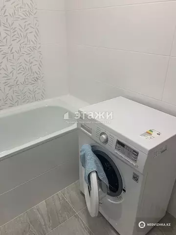 1-комнатная квартира, этаж 8 из 9, 40 м²