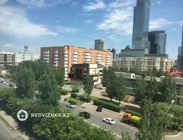 3-комнатная квартира, этаж 6 из 12, 83 м²