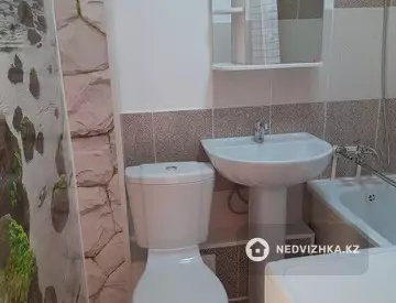 3-комнатная квартира, этаж 4 из 5, 56 м²