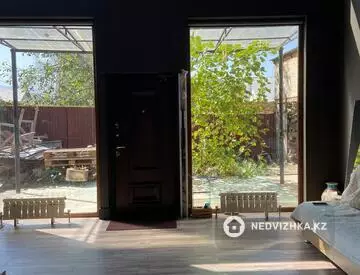 2-комнатный дом, 2 соток, 73 м²