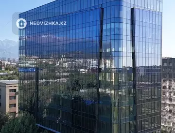 Офисное помещение, этаж 8 из 13, в бизнес-центре, 240 м²