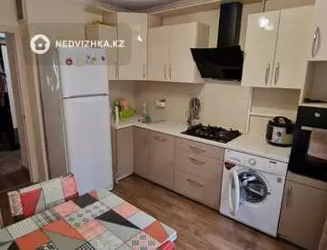 3-комнатная квартира, этаж 1 из 5, 79 м², на длительный срок