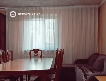 5-комнатный дом, 4 соток, 108 м²