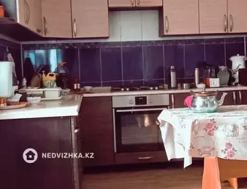 5-комнатный дом, 4 соток, 108 м²