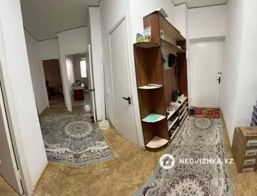 3-комнатная квартира, этаж 8 из 9, 78 м²