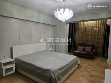4-комнатная квартира, этаж 2 из 6, 135 м²