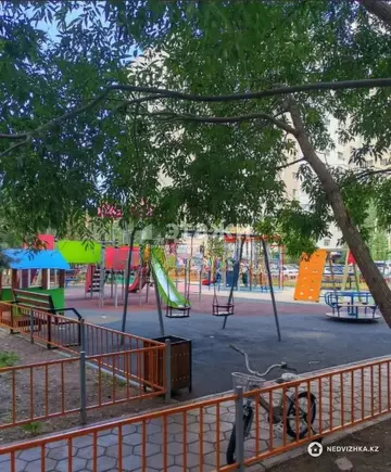 2-комнатная квартира, этаж 10 из 18, 68 м²